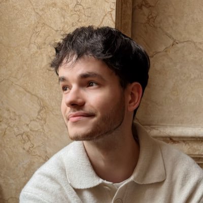 CopywriterYo's profile picture. En gros, je gère les stratégies d'acquisition de plusieurs start-ups