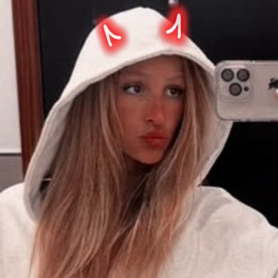 albalively's profile picture. últimamente estoy que no sé muy bien quién soy.