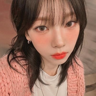 dinoeggy's profile picture. she/it | 22