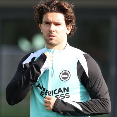DanielMutanga1's profile picture. High-flying on the South Coast. 🌊 Football on the beach. Up The Albion! #BHAFC