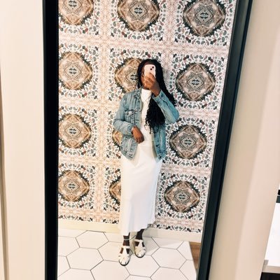 Ivie 🧸