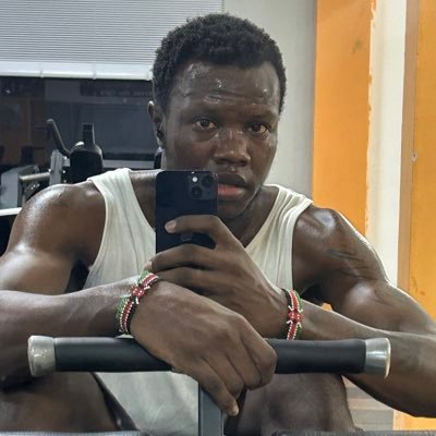dailypeter8's profile picture. who cares?