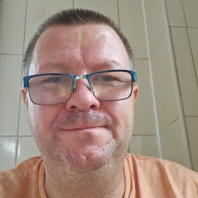 stephen1424774's profile picture. 