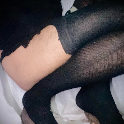hola soy hombre por gusto y morbo de lenseria de  mujer , salgamos de la rutina y disfrutemos de un sexo lleno  de morbo . eskribeme soy del DF