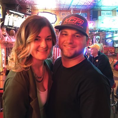 KelsiRipper's profile picture. busy mommin’ 👦🏼👧🏻