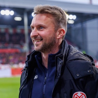 meenzer1905EV's profile picture. 