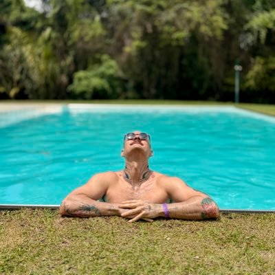 WPina's profile picture. Cheio de opiniões e em constante ebulição.