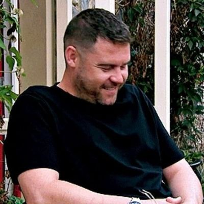 minibholly's profile picture. 