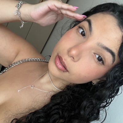🧘🏻‍♀️