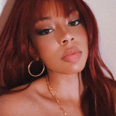 She/Her. 27. Black/Hispanic. ♉️