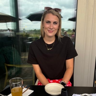 physiogeorgie's profile picture. Physio👩🏼‍⚕️ NIHR Pre-doctoral Clinical Academic Fellow🎓 Physiotherapy-led Pilates Instructor🧘🏼‍♀️All views are my own🧠