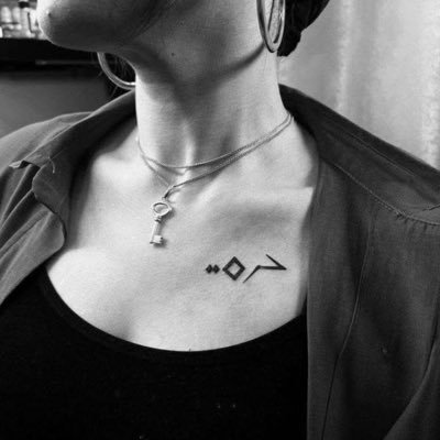 uuuziii90's profile picture. حجات كتير بس فاكس .. .. على الله حكايتى