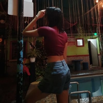 Lililai27's profile picture. 
