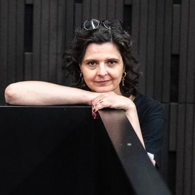 cie_dianem's profile picture. comédienne, autrice, metteuse en scène, directrice Théâtre-École Alambics