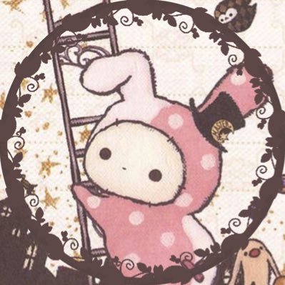 Bloodsucker8892's profile picture. ‧₊˚ 𝄞₊˚⊹ ⋮ 𝘦𝘹𝘤𝘶𝘴𝘦 𝘮𝘦 𝘧𝘰𝘳 𝘢 𝘴𝘦𝘤𝘰𝘯𝘥 𝘸𝘩𝘪𝘭𝘦 𝘐 𝘣𝘢𝘯𝘨 𝘮𝘺 𝘩𝘦𝘢𝘥 𝘢𝘨𝘢𝘪𝘯𝘴𝘵 𝘵𝘩𝘪𝘴 𝘸𝘢𝘭𝘭 ‧₊˚♪ 𝄞₊˚⊹