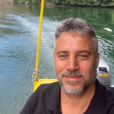 alpi_07's profile picture. Fenerbahçe tutulmaz. yaşanır