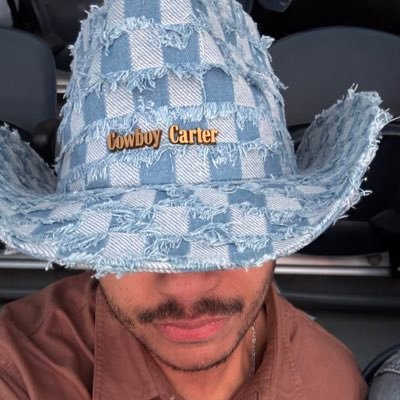 JLx97's profile picture. life be lifeing~d