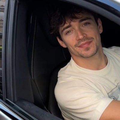leclercsosefode's profile picture. ·.¸¸.·𝒮𝑒𝓇 𝒹𝑒𝓁 𝒷𝒶𝓇ç𝒶 é𝓈 𝑒𝓁 𝓂𝒾𝓁𝓁𝑜𝓇 𝓆𝓊𝑒 𝒽𝒾 𝒽𝒶 ✩.⋆☾⋆·.¸¸.·