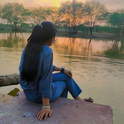 vinitameena05's profile picture. Savidhan