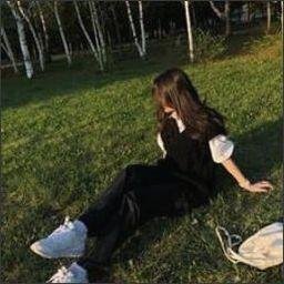 murchinson82492's profile picture. 
