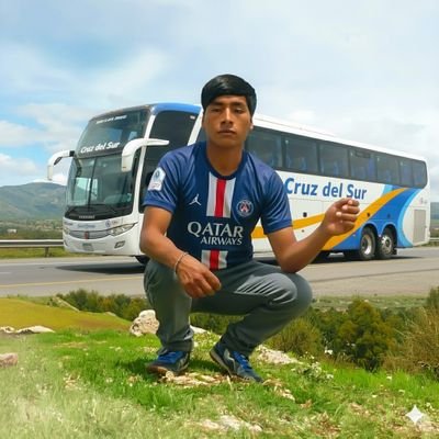 Yoel1983272's profile picture. 