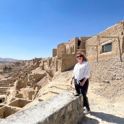 leiloons55's profile picture. تیچرم