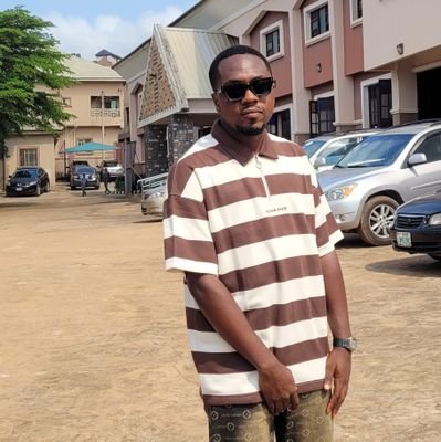 Icemilligram's profile picture. Dealer in all phone accessories📱Real estate consultant 🏠car dealer🚗 any kind of cars #madrista⚪ #No1CR7FAN🐐 #igboboy #united4lyf🔴.