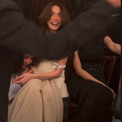 zaineb86411792's profile picture. Tik Tok. zozomk4