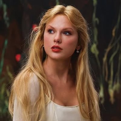 sevenstanfr's profile picture. Turkish Taylor Stan// #1 Seven and folklore defender