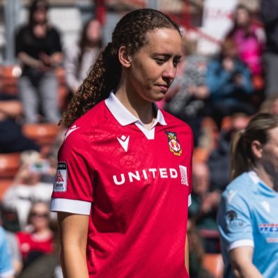 abbieiddenden's profile picture. @WrexhamAFCWomen