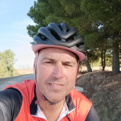 oscarelgue's profile picture. 