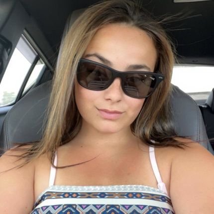 Emma_mories222's profile picture. Just being myself 
nerds please no Dms 
Twitter is crazy 🤪