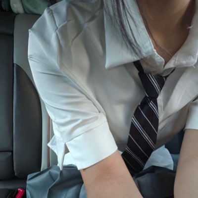 jthe7850838354's profile picture. 