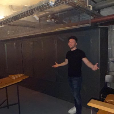 BigBaddVampire's profile picture. Bilinmiyorum