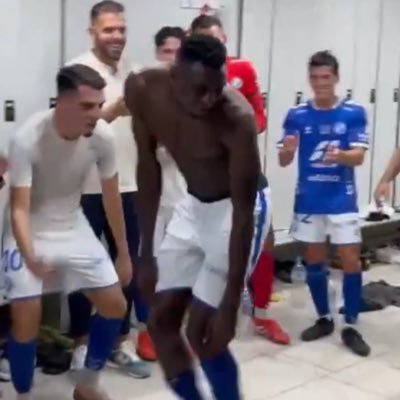 antonn_nio's profile picture. si me preguntan, soy del @XerezDFC