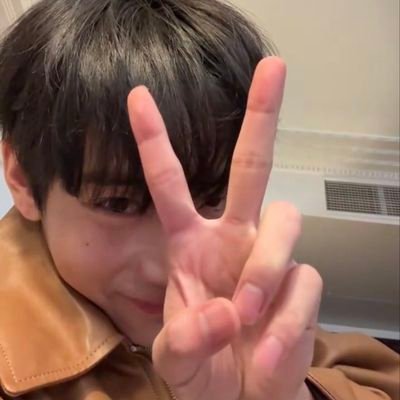 ithvnath's profile picture. • only 방탄  ❤️‍🩹  ot7  //  taegi biased 🤍     solos&multis❌
                                                                  
—출구가 있긴 할까?         121023🤞🏼