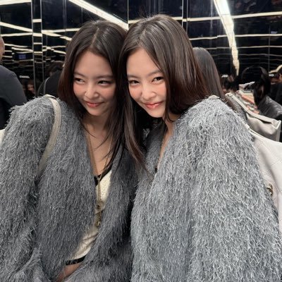 lesyeux2ninii's profile picture. J