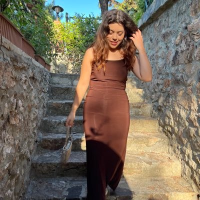 aysenur913's profile picture. 🧚