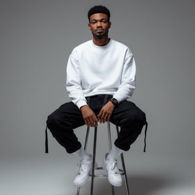 abiyahvocalz's profile picture. Singer | Teacher | Thought Leader
I help creatives in their teens and twenties discover clarity, confidence & calling.