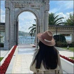 frueteldor72721's profile picture. 