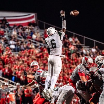 Jonathanware09's profile picture. 6,2 (DE, OLB)225 lbs 3.7GPA Strongsville Class of 27’ jonathanware00@gmail.com Phone: 216-402-6142
