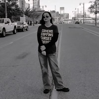 TheDarkQueen00's profile picture. All about Memphis, music, & sports... WWE, Grizzlies, & college football... Pro-Choice, Equality, no tolerance for BS... 
cat/dog mom