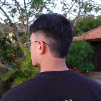 fiveronezi's profile picture. 