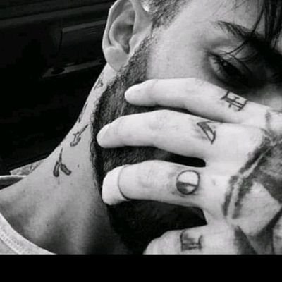 halil198989's profile picture. 