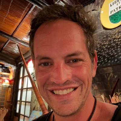 Gastonfrydle's profile picture. Now: Casa Manantial & La Chamana | Before: @Hickies & @Whyline_app Co-Founder (both acquired) | Also: @JPMorgan (IB Latam) & Head of @MercadoShops at MELI