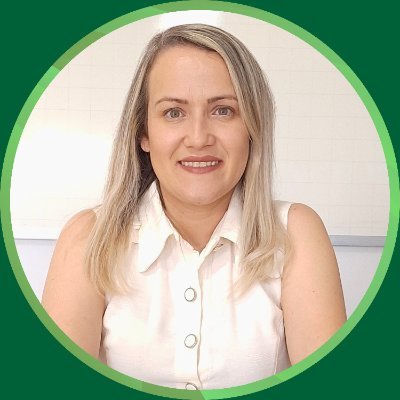 redacao100's profile picture. 🥇1º lugar no ENEM 2024 - Redação
👩🏼‍🏫 20 anos de experiência - CEFET, pública e particular
👩🏼‍🎓 PUC | Mestra e Especialista em Linguística