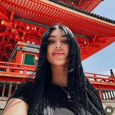 Pour accéder a tout les leak clique ici https://t.co/Ld7sgaYrWa
