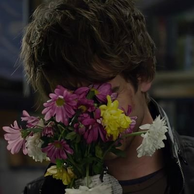 Spideygems's profile picture. He / him ꔛ
Peter's copy cat ꔛ
grass is always greener on the other side ꔛ
secret bf ꔛ