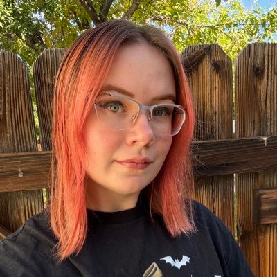 cozyghostyx's profile picture. wife | mama x5 | software engineering manager