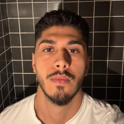 gorkemsahin__'s profile picture. yaşamadan ölmeye